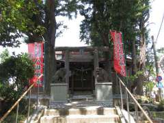 新田宿八坂神社鳥居