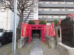 稲荷氷川神社境内社