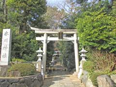 東新町氷川神社鳥居