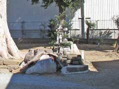 岡田三島神社境内社