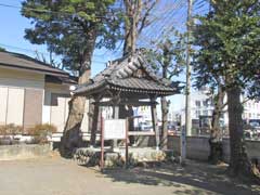 飯出神社鐘楼