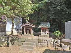 長坂日枝神社境内社