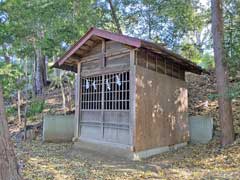 境内社三峰神社