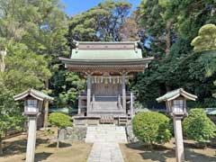 片瀬諏訪神社上社社殿