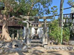 鵠沼賀来神社境内社