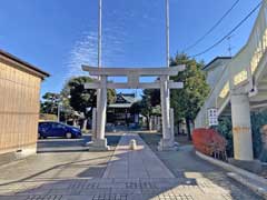 東八幡八坂神社鳥居