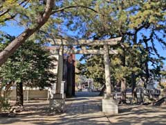 平塚三島神社鳥居