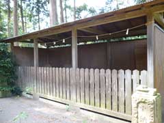 上粕屋神社石塔群