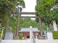 大山阿夫利神社下社鳥居