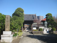 円真寺山門