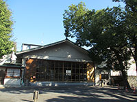 新城神社神楽殿