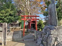 小台日枝神社境内社稲荷社