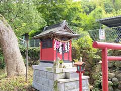 国府津菅原神社境内社稲荷社