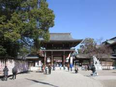 寒川神社神門