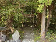 矢倉沢白山神社鳥居