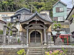 小坪伊勢町八幡宮