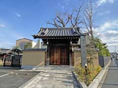 宝蓮寺山門