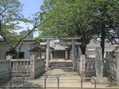 八幡神社鳥居