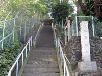 静勝寺参道