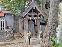 十条日枝神社庚申塔