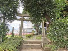 十条八雲神社鳥居