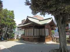 大鳥神社神楽殿