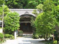 栄閑院