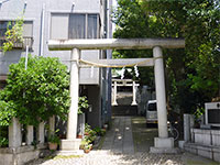 多田神社鳥居