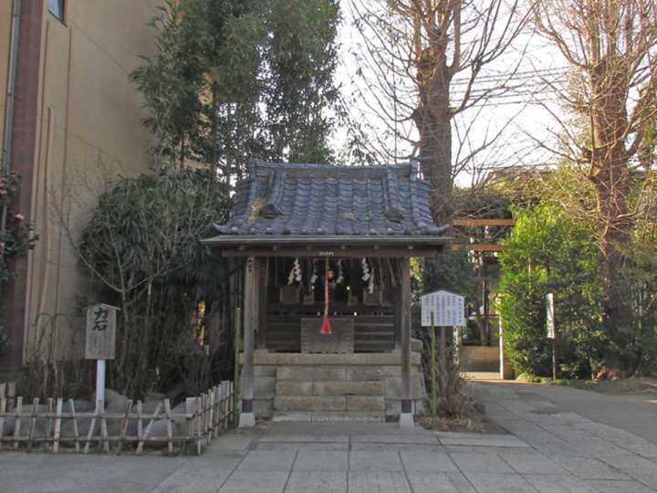 鷺宮八幡神社六社
