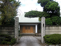 龍興寺山門