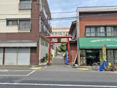 旭丘穴守稲荷神社鳥居