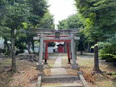 西本村稲荷神社鳥居