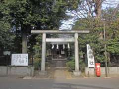 御嶽神社鳥居