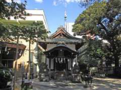 東神社