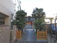 仲六郷熊野神社鳥居