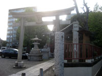 三輪厳島神社鳥居