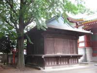 馬込八幡神社神楽殿と稲荷社