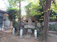 東谷北野神社筆塚