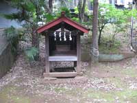 湯殿神社祠1