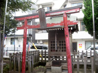 雑色八幡神社本殿