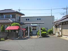 日の出熊野神社鳥居