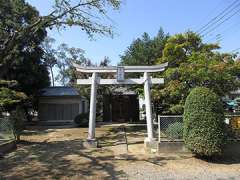 菅谷氷川神社鳥居