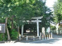 岡氷川神社鳥居