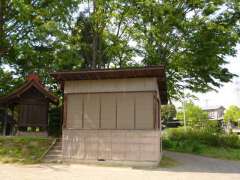 下ノ氷川神社神楽殿