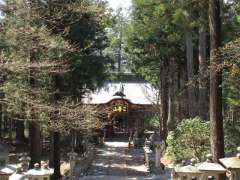 三峯神社随身門