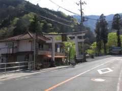 三峯神社一鳥居