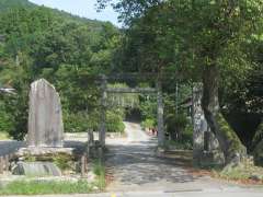 金嶽春日神社