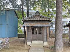 松葉町八幡神社神輿庫