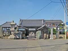 盛徳寺山門