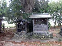 境内社天神社・三峰社